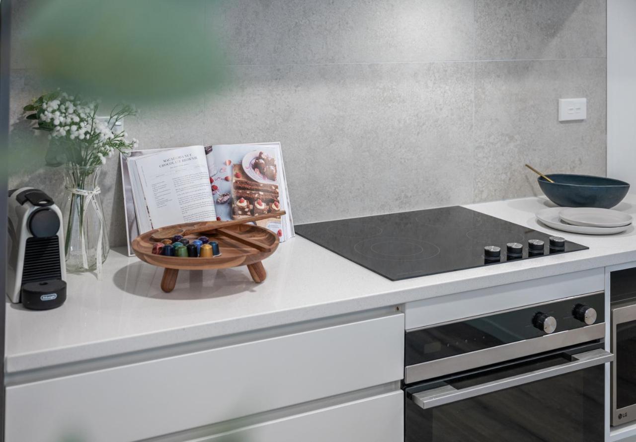 أوكلاند Sunrise Garden Suites المظهر الخارجي الصورة